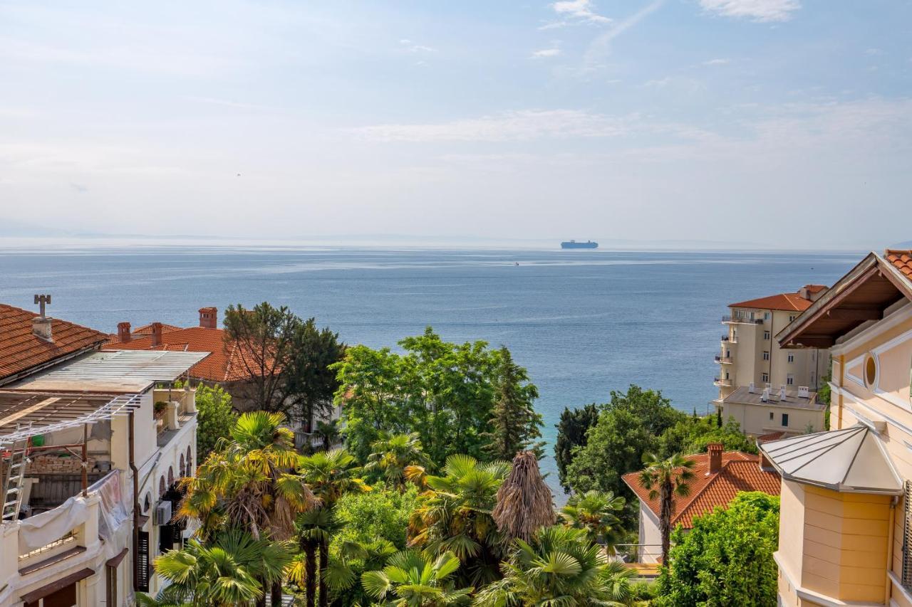 Luxury Apartment Iris Adriatica ***** Opatija Exterior photo
